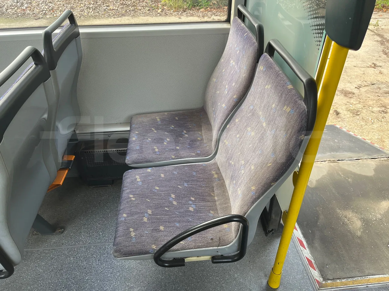 Man Lion's City A21 - EUR5 - 206kW - 11.980m - single seat detail