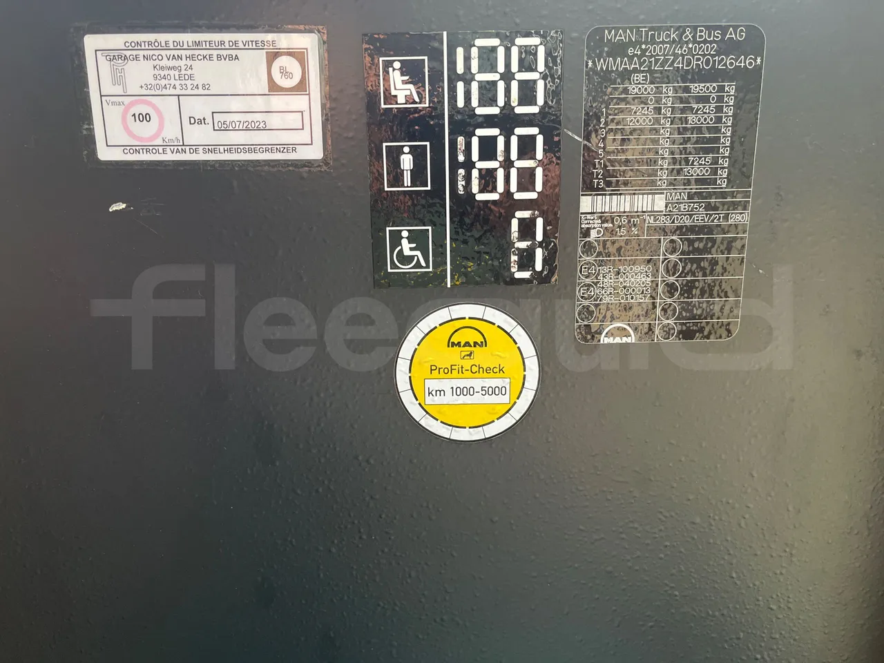 Man Lion's City A21 - EUR5 - 206kW - 11.980m - seat plate photo