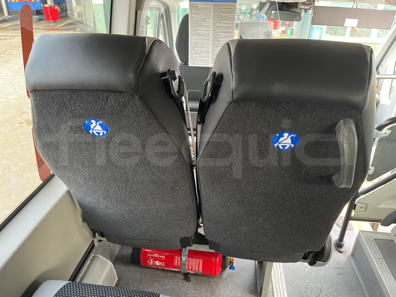 Iveco Daily A50/UNVI VENDAL - Euro 6 - 129 kW - 7.5 mt - mesh detail photo