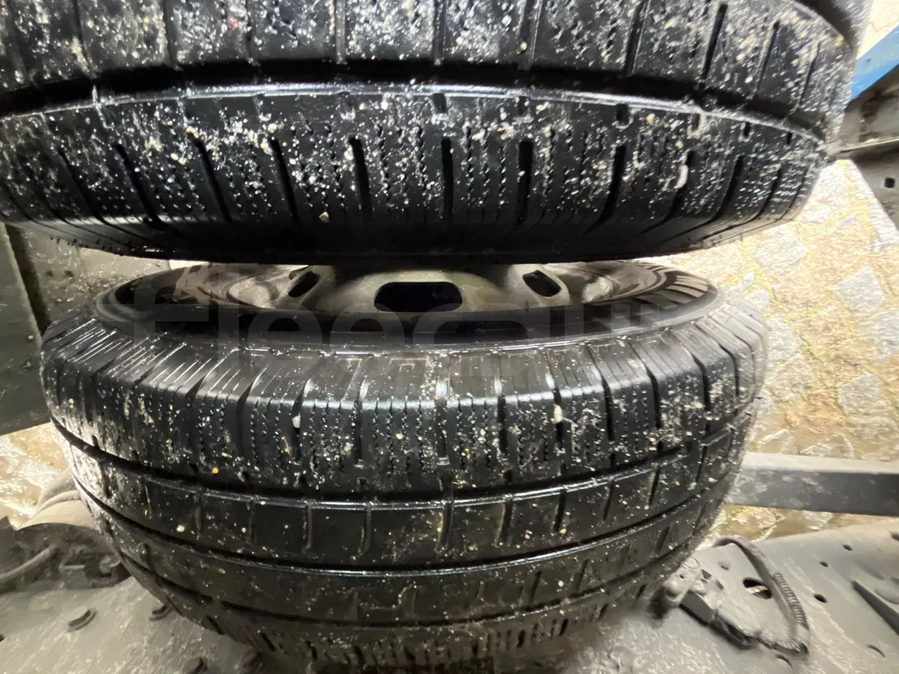 Iveco Daily A50/UNVI VENDAL - Euro 6 - 129 kW - 7.5 mt - axle 2 discs right