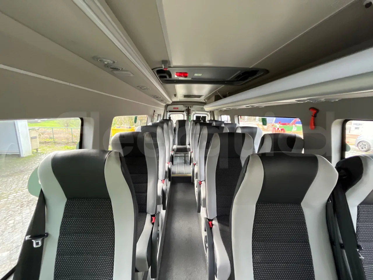 Iveco Daily A50/UNVI VENDAL - Euro 6 - 129 kW - 7.5 mt - interior reverse seats driver height