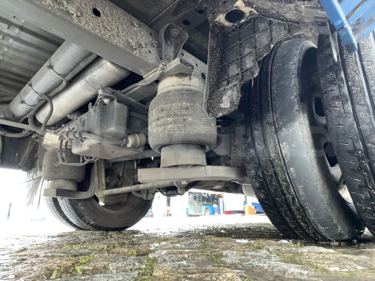 Iveco Daily A50/UNVI VENDAL - Euro 6 - 129 kW - 7.5 mt - axle 2 shock absorbers 1 left