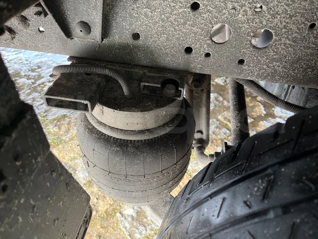 Iveco Daily A50/UNVI VENDAL - Euro 6 - 129 kW - 7.5 mt - axle 2 shock absorbers 2 left