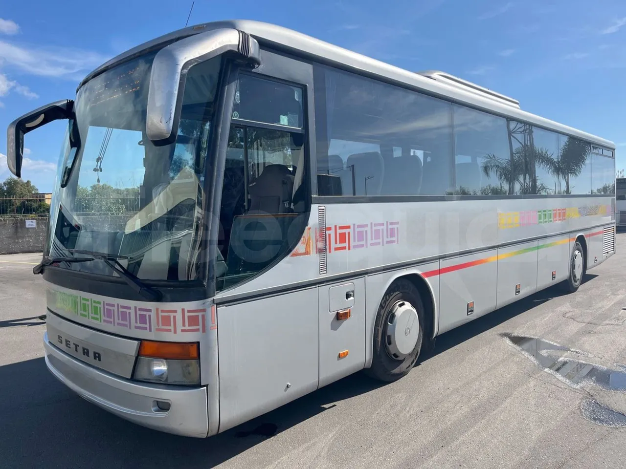 Setra S315 GT/ Euro 3 - 260 Kw - 12 Mt - 3/4 front left