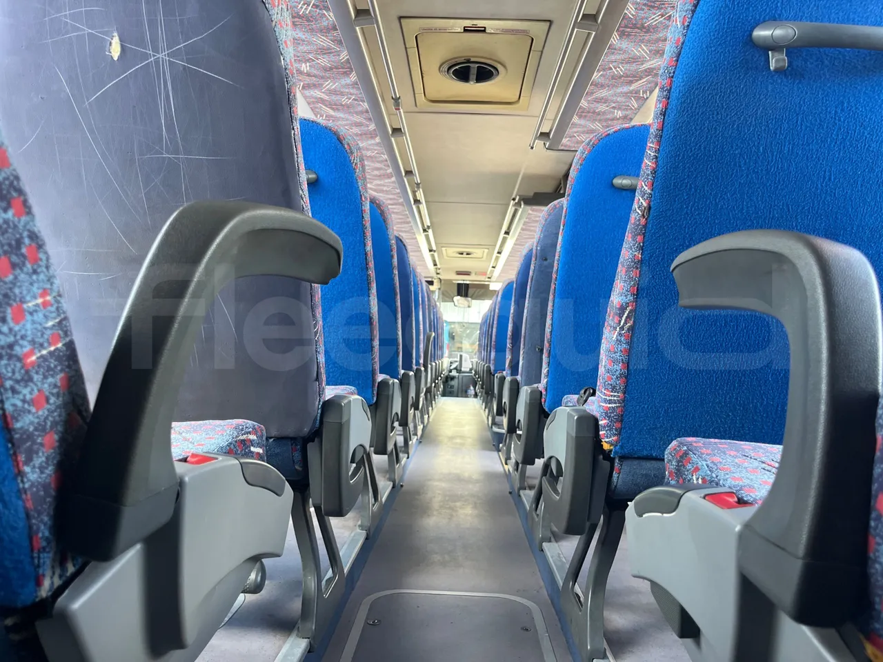 Setra S315 GT/ Euro 3 - 260 Kw - 12 Mt - seat brackets photo