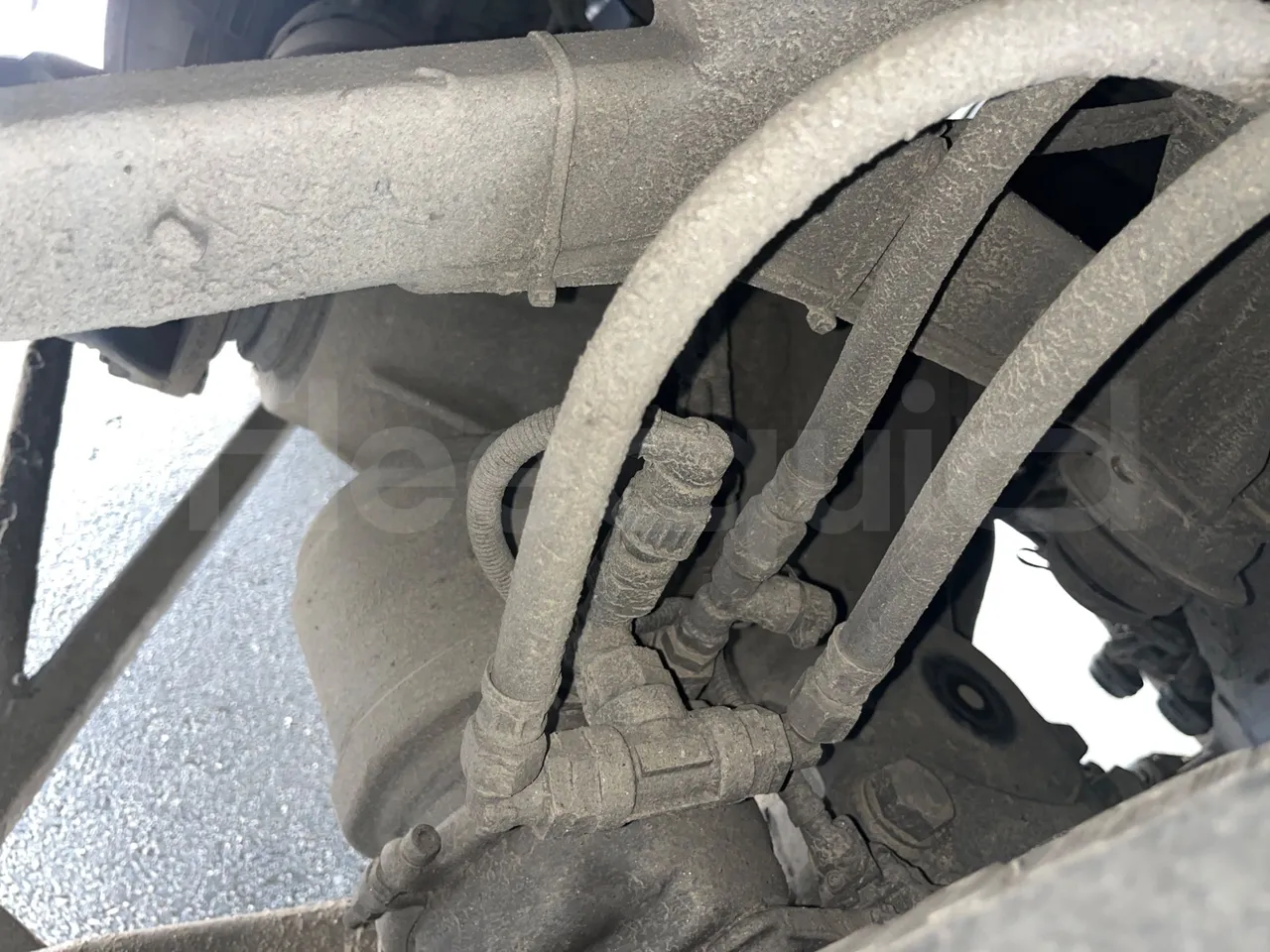 Setra S315 GT/ Euro 3 - 260 Kw - 12 Mt - axle 2 caliper brakes right