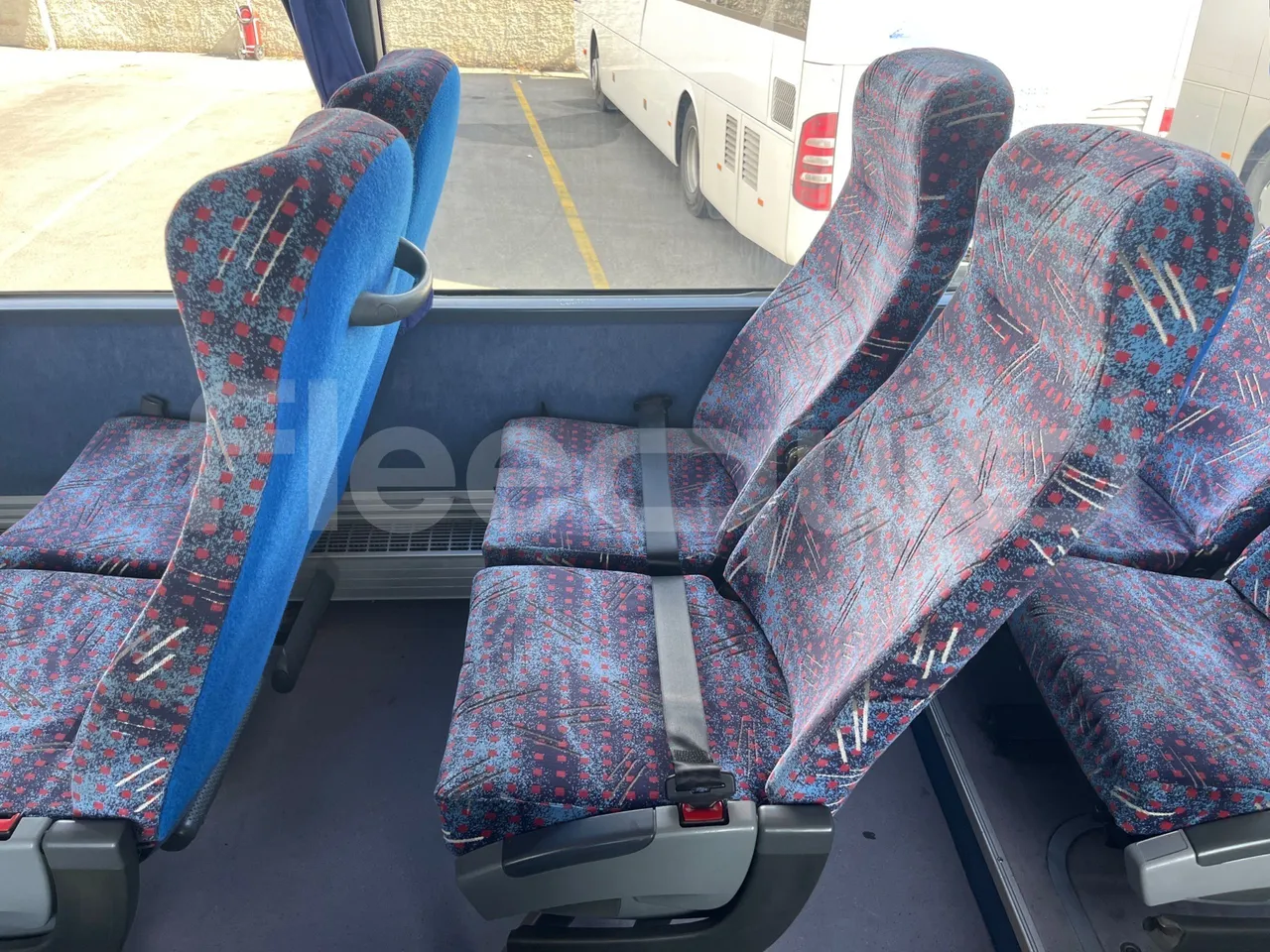 Setra S315 GT/ Euro 3 - 260 Kw - 12 Mt - central seat safety belt