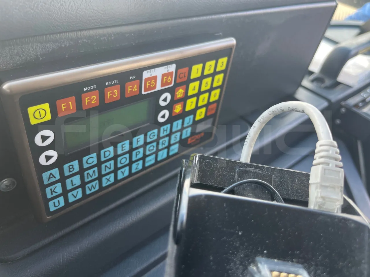 Setra S315 GT/ Euro 3 - 260 Kw - 12 Mt - handrails photo