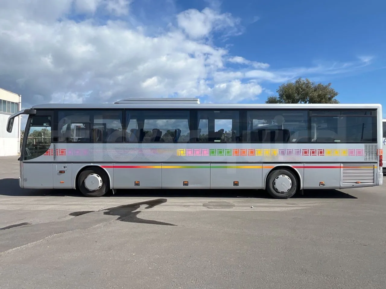 Setra S315 GT/ Euro 3 - 260 Kw - 12 Mt - left side photo