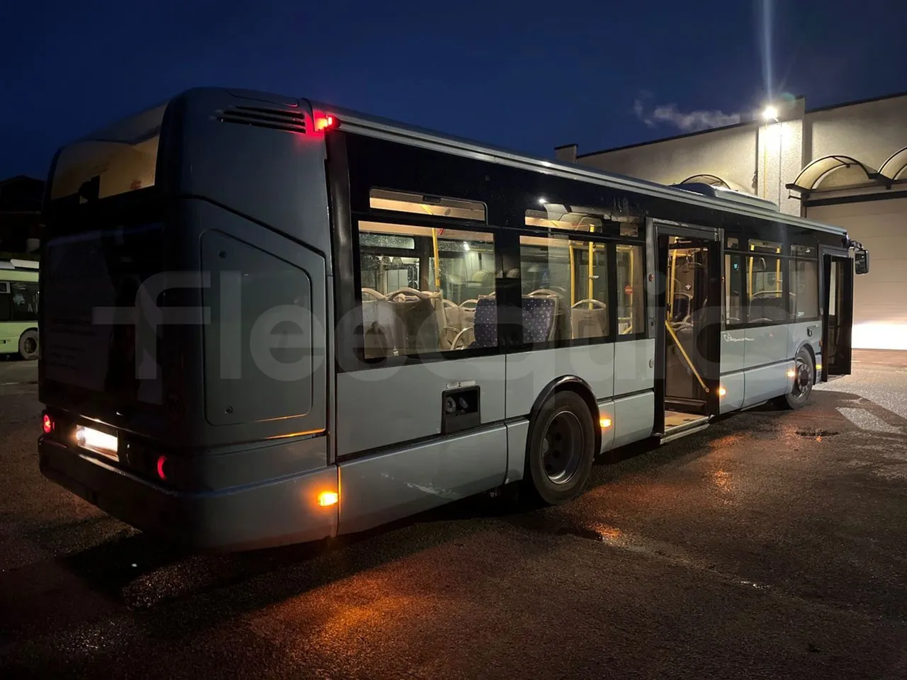 Irisbus Citelis PS09D1 PS09D1-98  - Euro5 - 213kW - 11.990mt - 3/4 right rear doors open