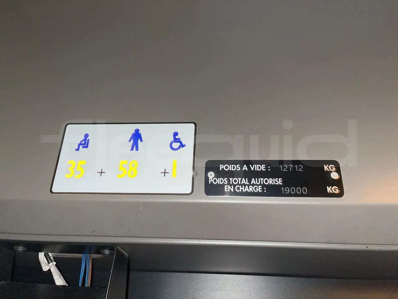 Irisbus Citelis PS09D1 PS09D1-98  - Euro5 - 213kW - 11.990mt - seat plate photo