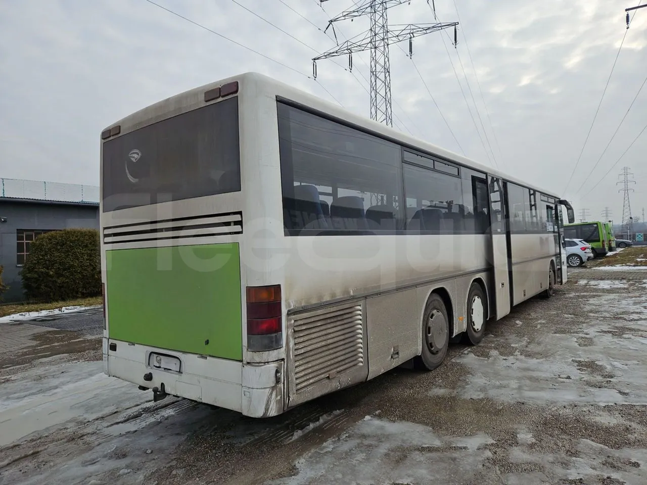 Setra S317UL UL - Euro3 - 220kW - 13.850mt - 3/4 right rear doors open