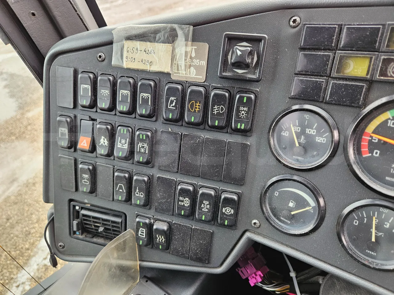 Setra S317UL UL - Euro3 - 220kW - 13.850mt - onboard devices 2