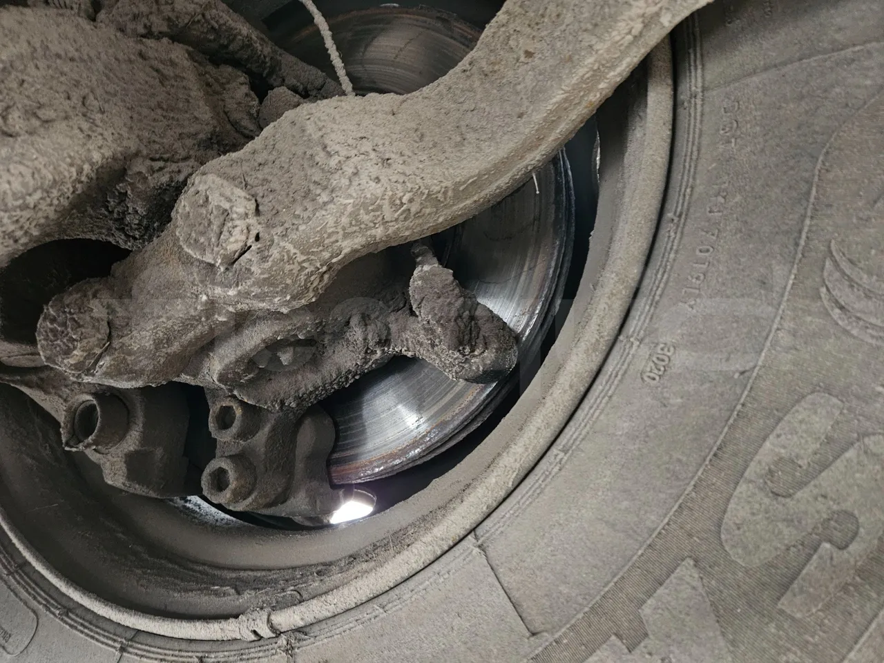 Setra S317UL UL - Euro3 - 220kW - 13.850mt - axel 3 discs left