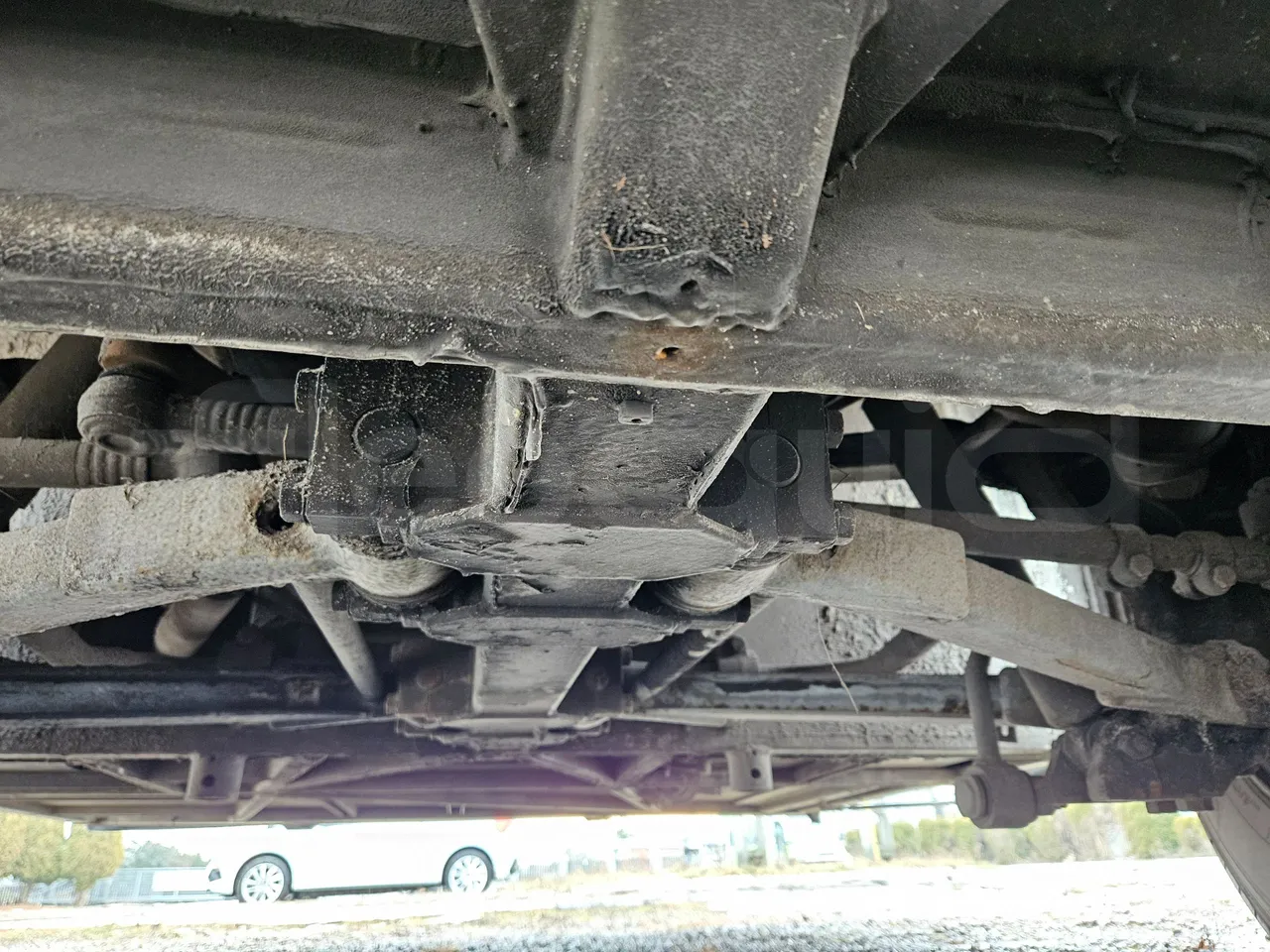 Setra S317UL UL - Euro3 - 220kW - 13.850mt - front axle central