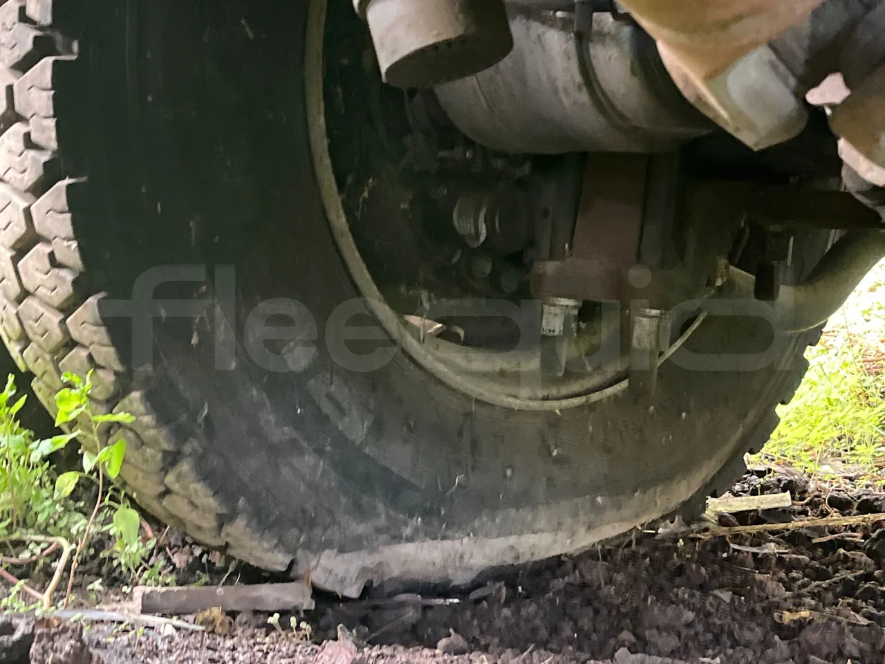 Iveco Faun Viatek 160/150 E4 SK600 - Euro5- 160kW - 6.917mt - axle 2 discs right