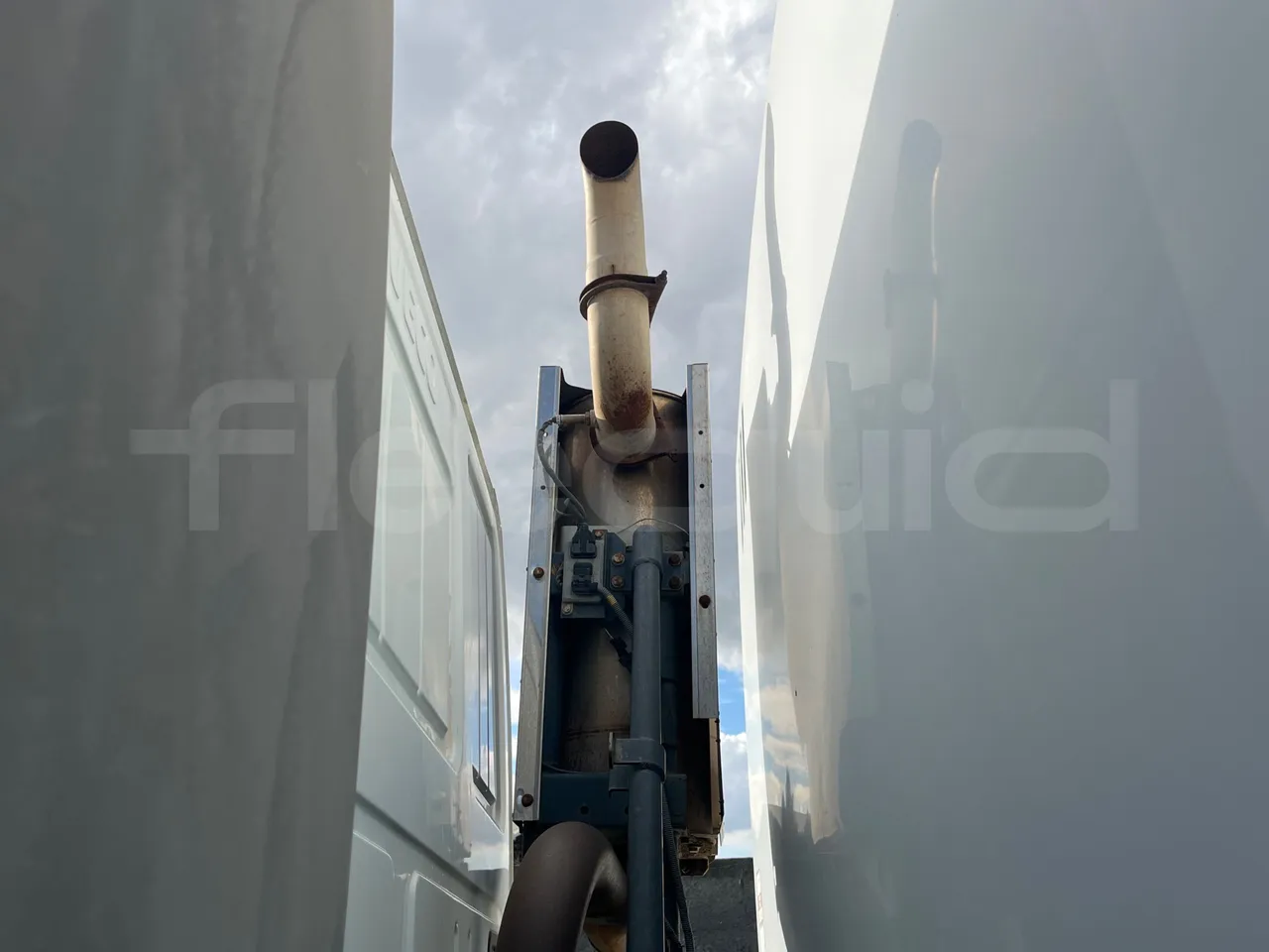 Iveco Faun Viatek 160/150 E4 SK600 - Euro5- 160kW - 6.917mt - exhaust photo