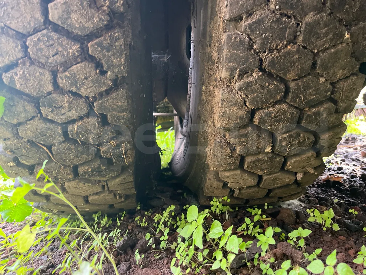 Iveco Faun Viatek 160/150 E4 SK600 - Euro5- 160kW - 6.917mt - tread condition second axle tires left