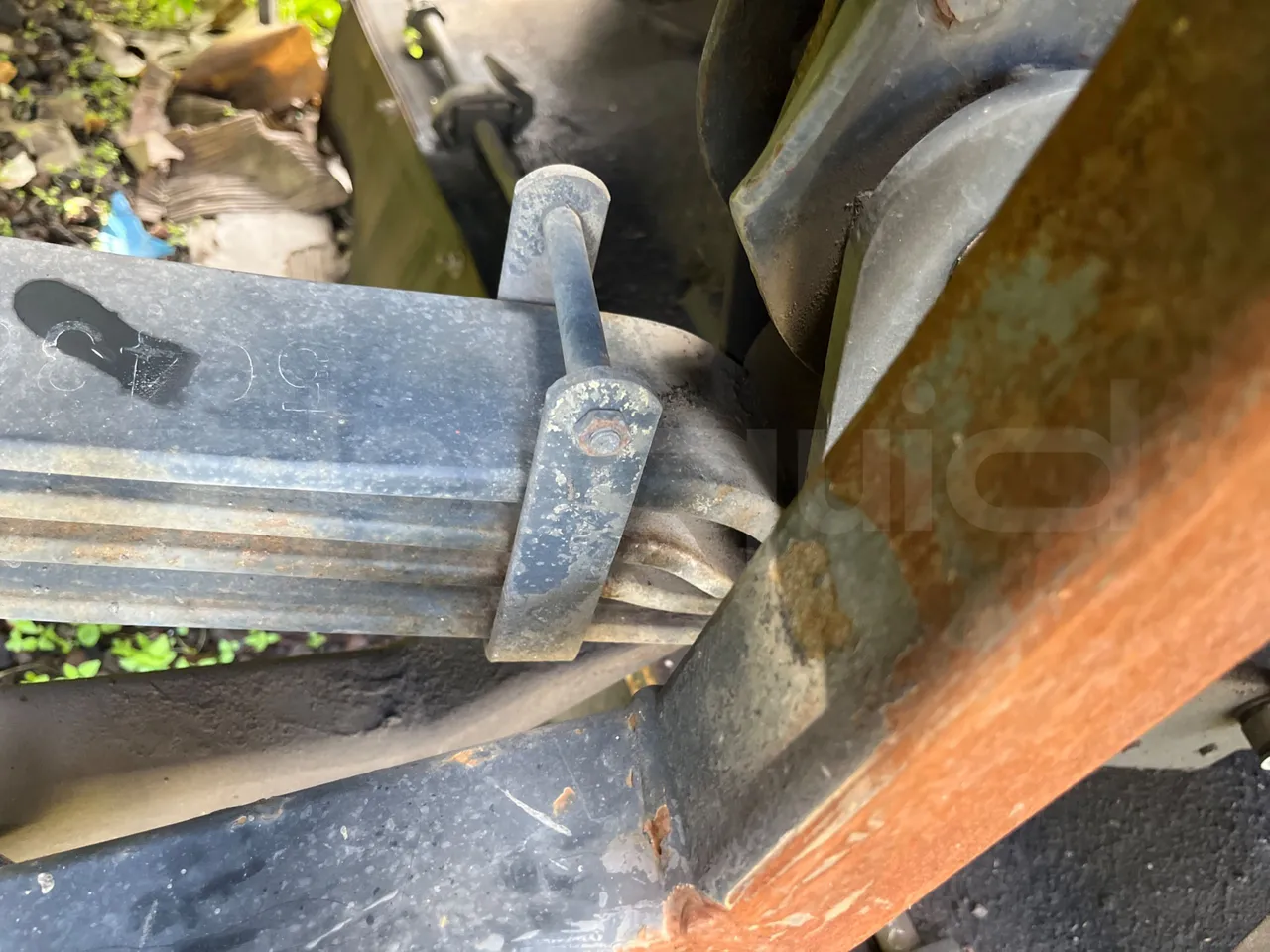 Iveco Faun Viatek 160/150 E4 SK600 - Euro5- 160kW - 6.917mt - axel 2 leaf spring right