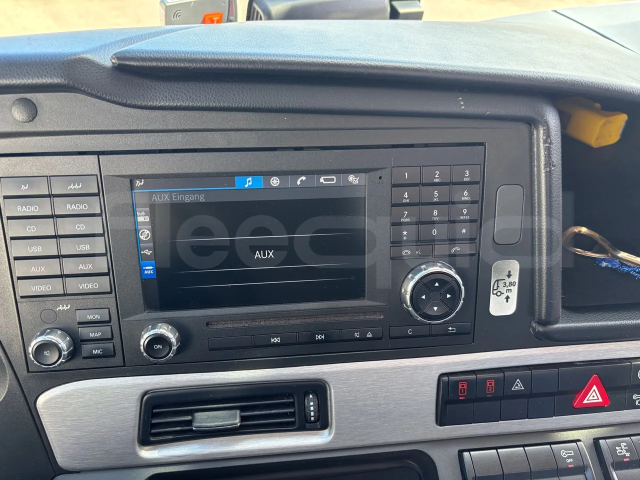 Setra S516 - Radio