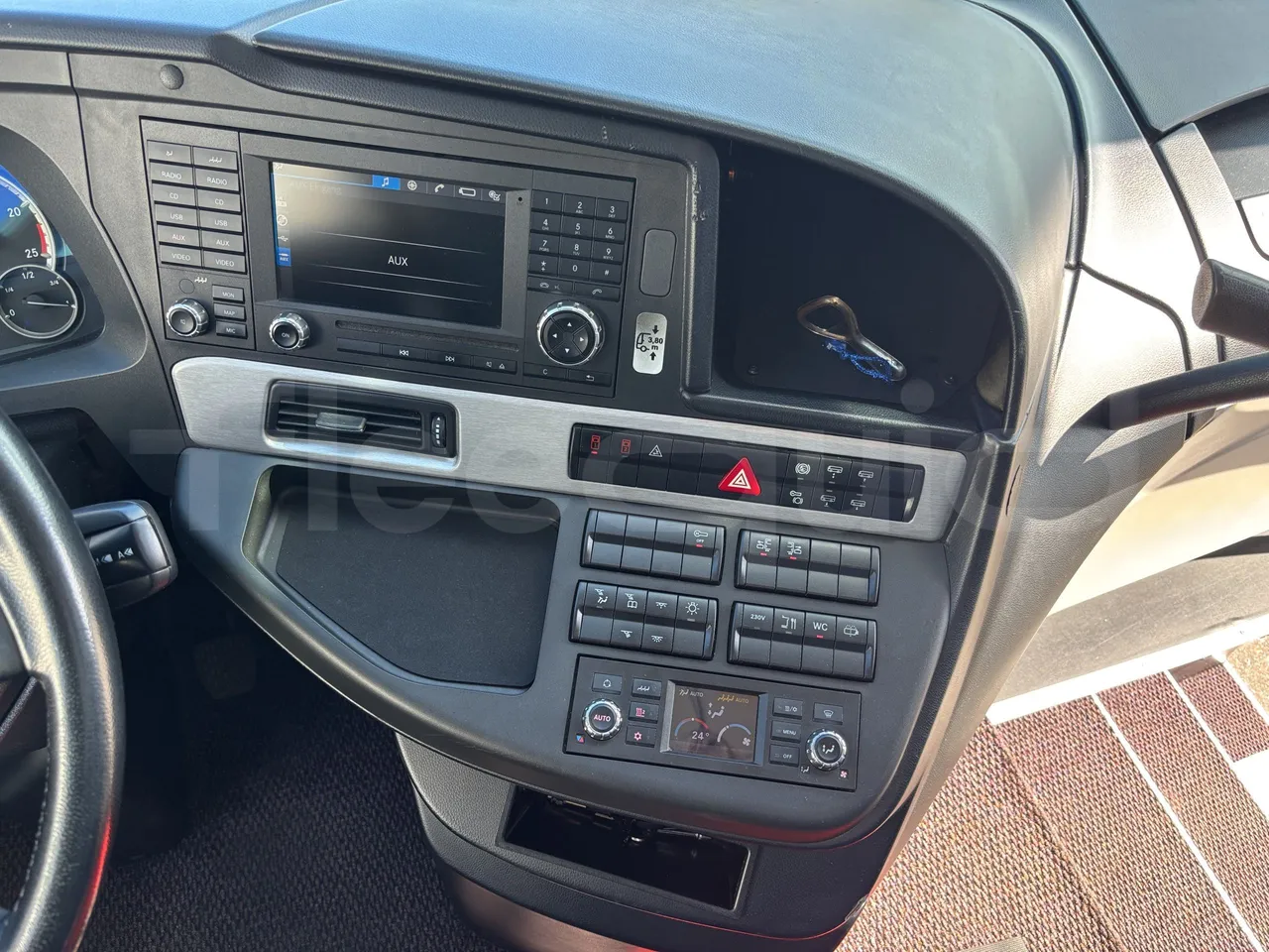 Setra S516 - Onboard Device 1