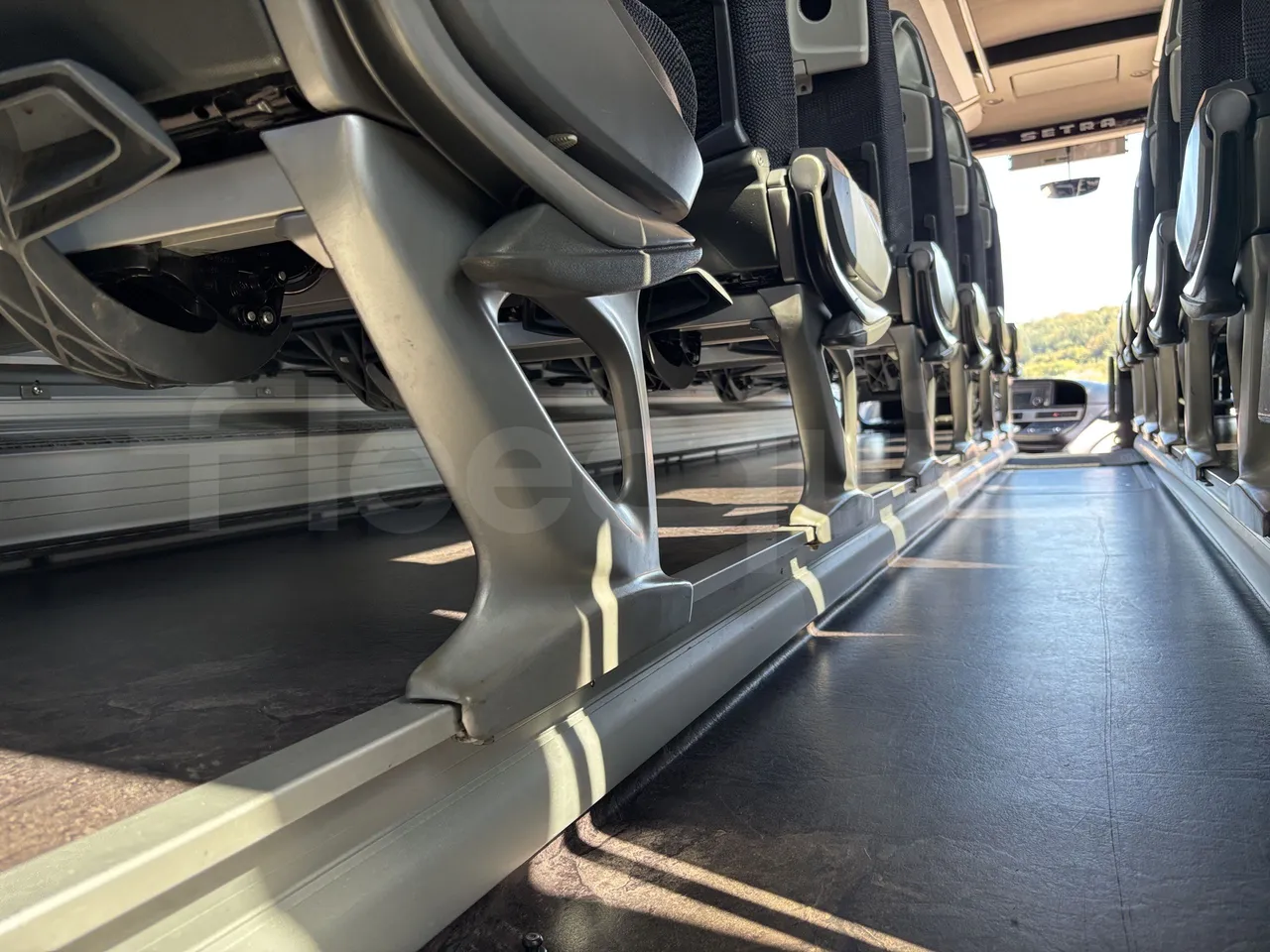 Setra S516 - Seats Bracket
