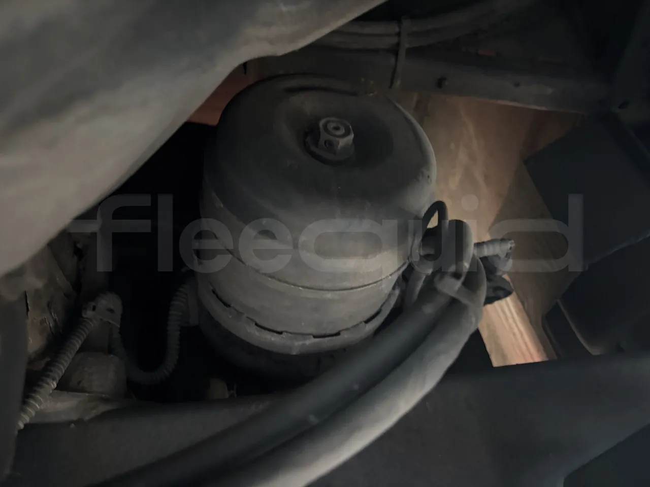 Setra S516 - Second Axle Caliper Brakes Right Side