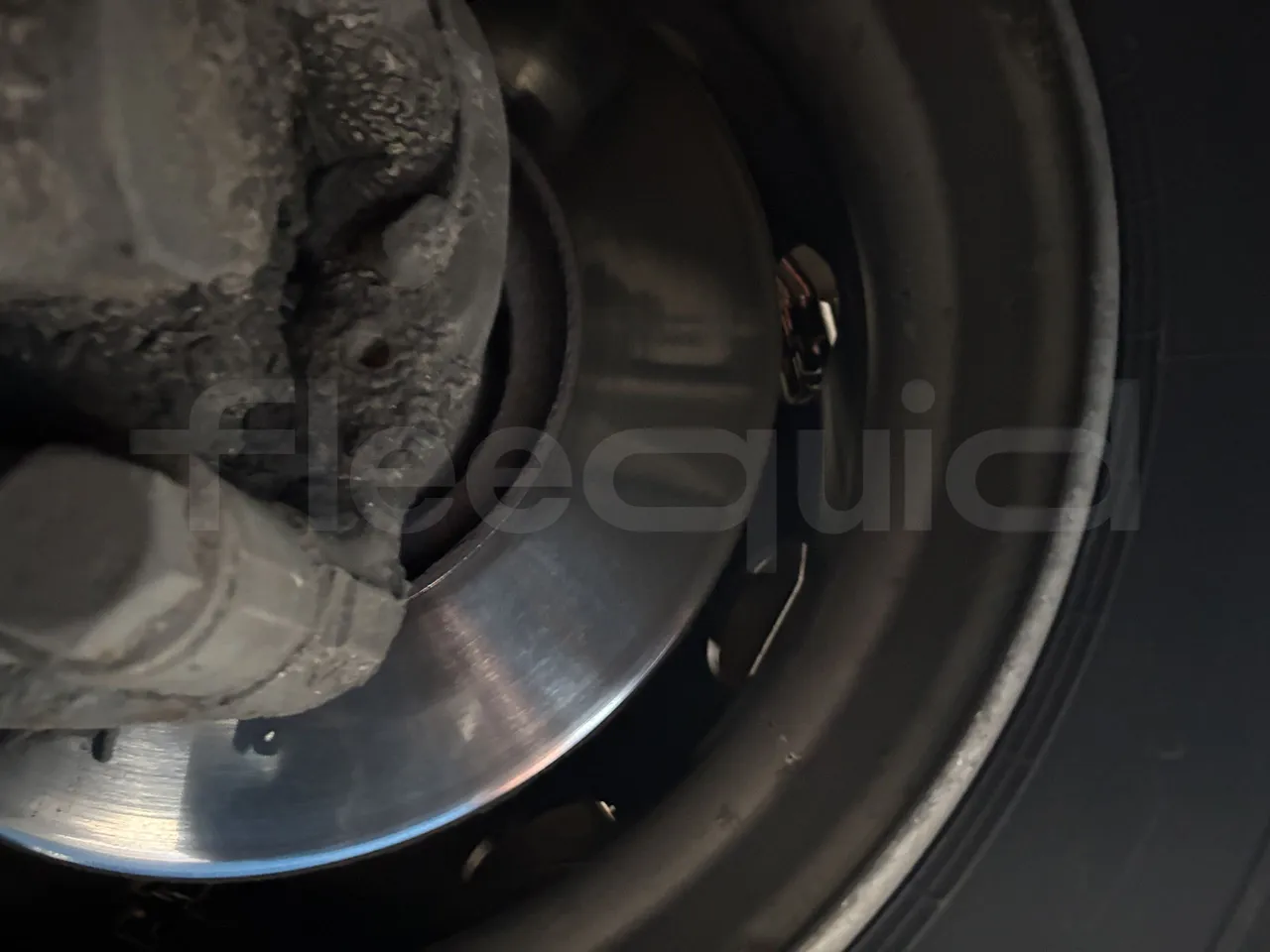 Setra S516 - Third Axle Discs Right Side