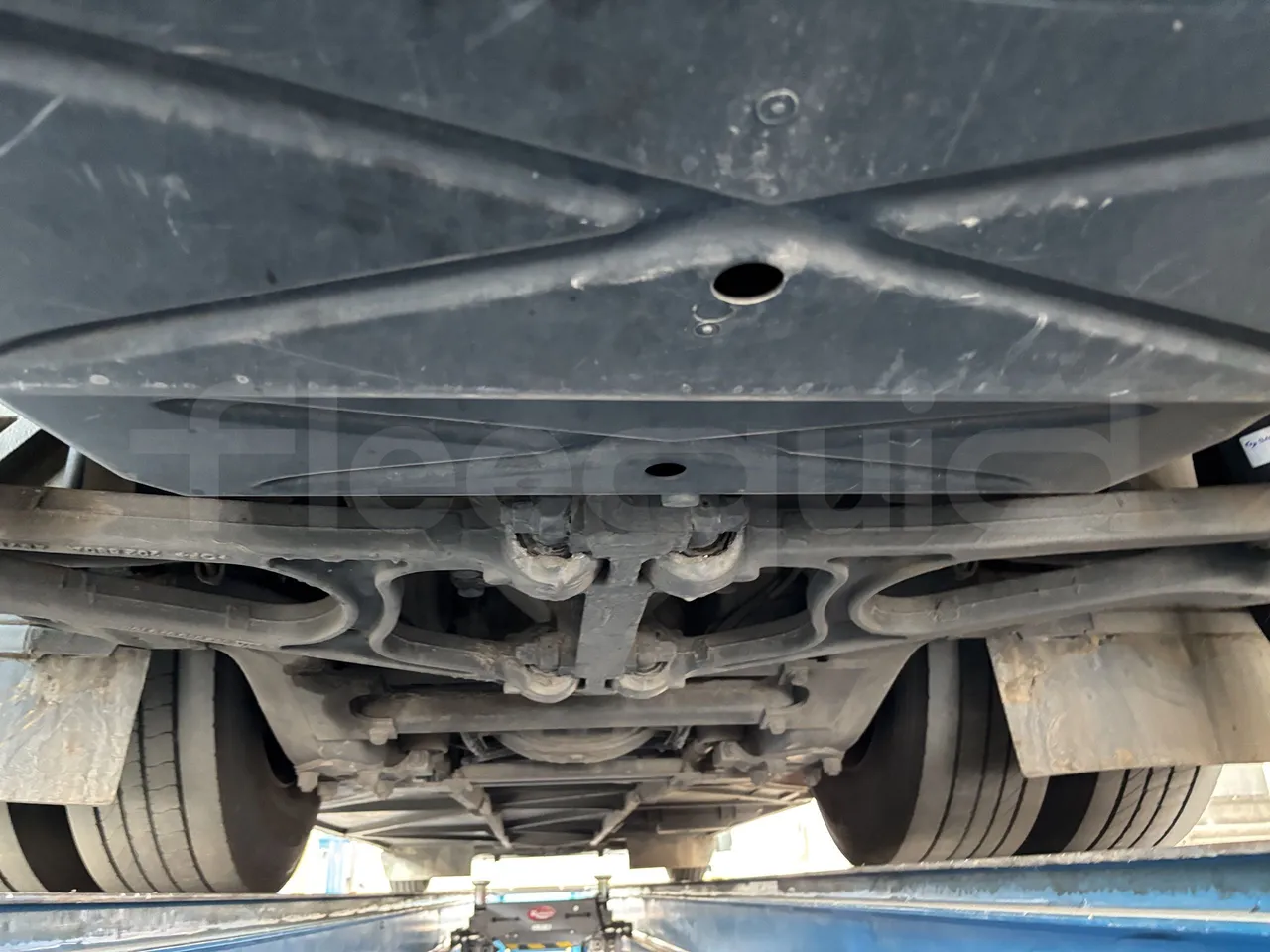 Setra S516 - Third Axle Central