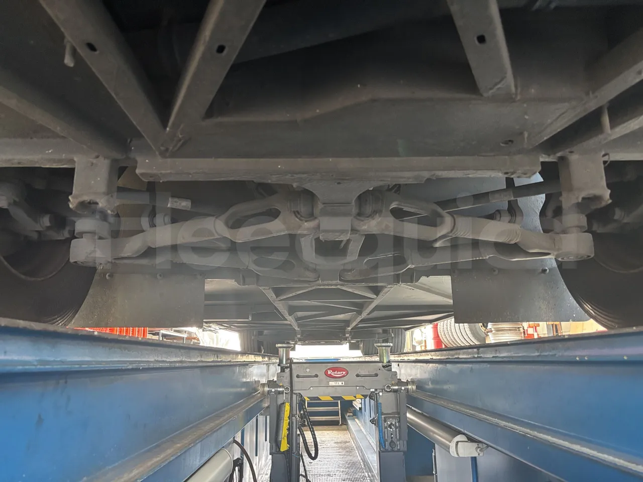 Setra S516 - First Axle Central