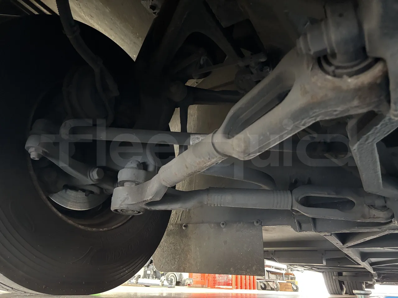 Setra S516 - First Axle Right Side