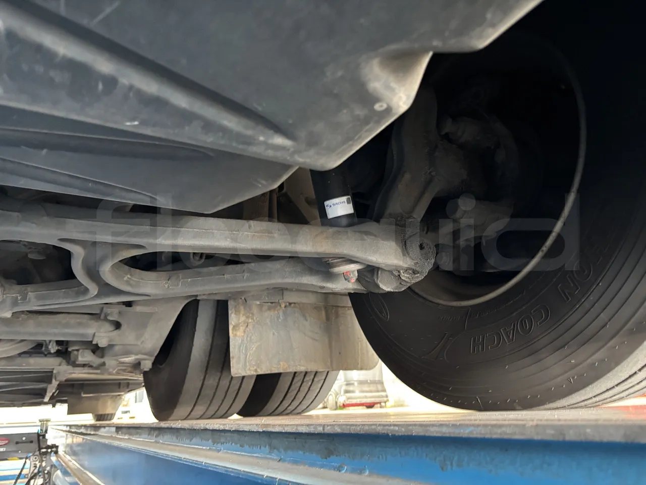 Setra S516 - Third Axle Right Side