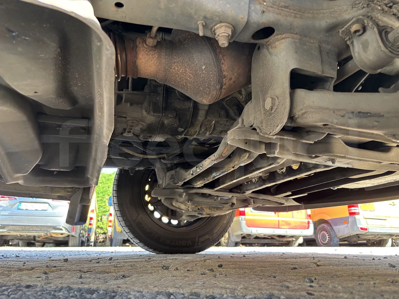 Mercedes-Benz Sprinter - First Axle Right Side