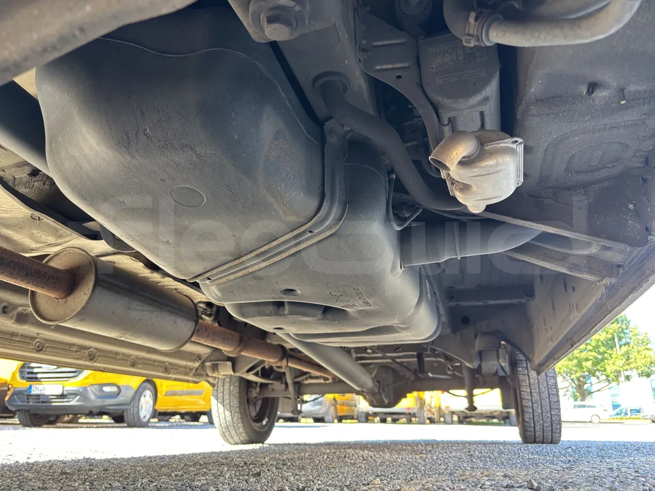 Mercedes-Benz Sprinter - Central Undercarriage