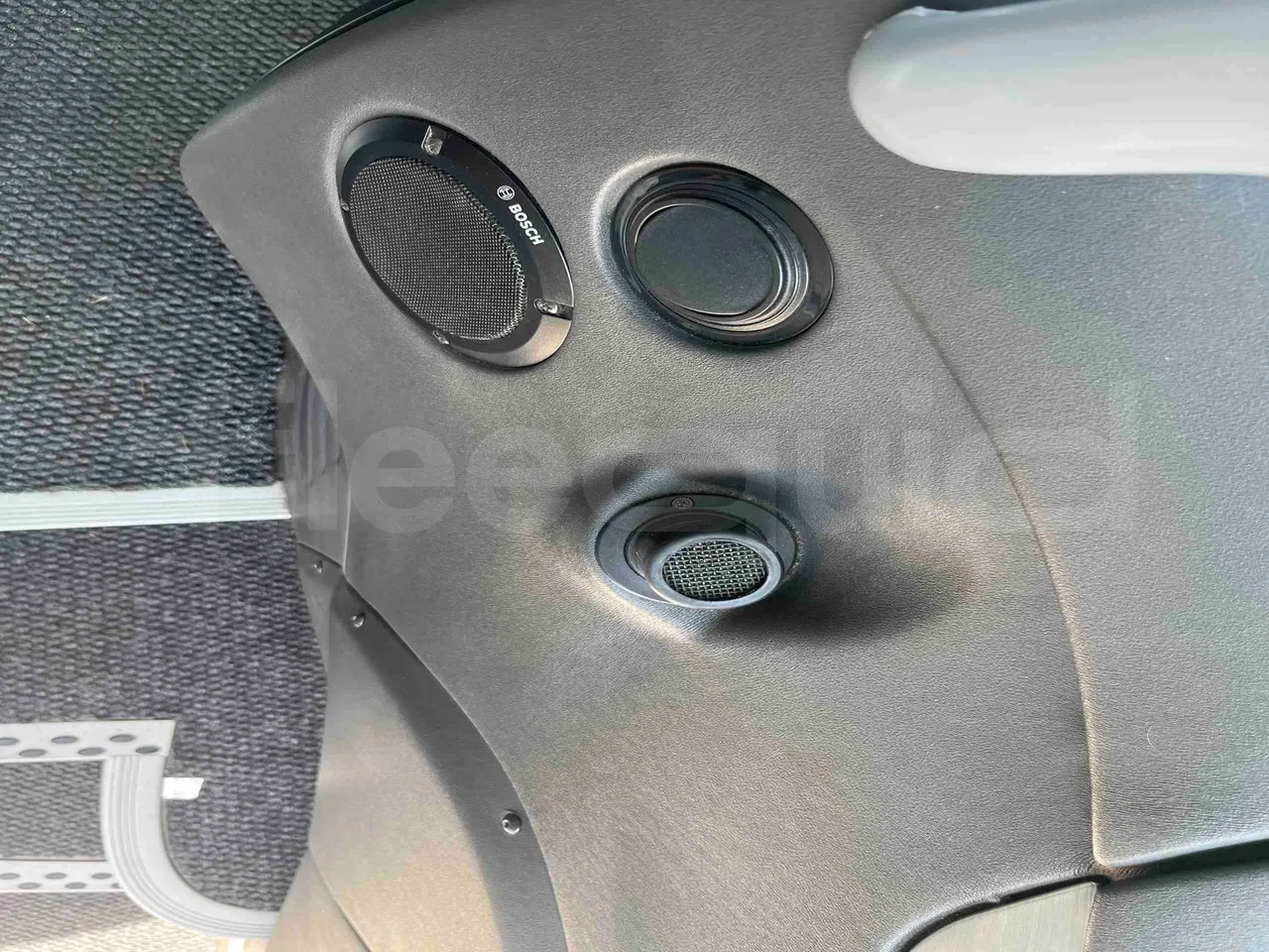 Irizar Daf - hostes microphone accessories photo