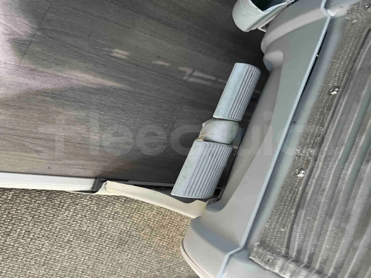 Irizar Daf - footrest detail photo