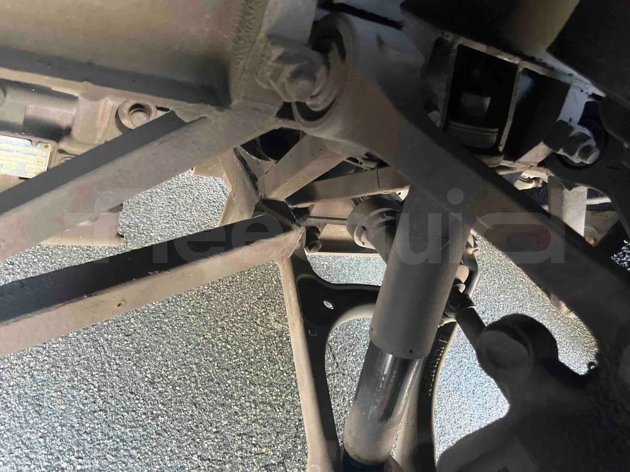Irizar Daf - axel 3 shock absorbers 1 right