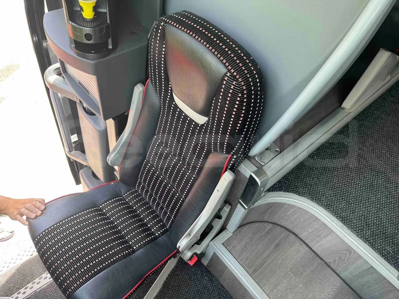 Irizar Daf - hostess seat photo