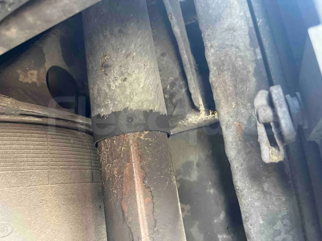 Irizar Daf - axle 2 shock absorbers 2 left