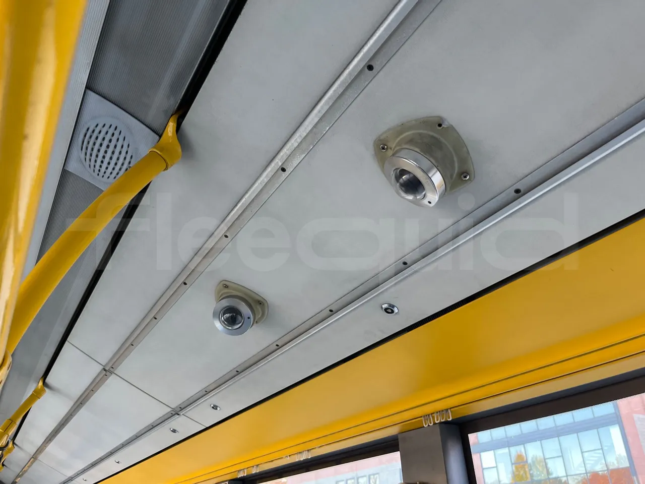 Mercedes-Benz O 530 G- 3P - Euro5 - 260kW - 17.940mt - camera accessories photo