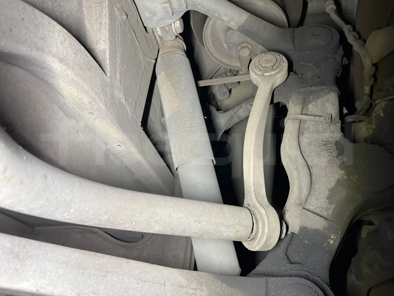 Mercedes-Benz O 530 G- 3P - Euro5 - 260kW - 17.940mt - front shock absorbers right