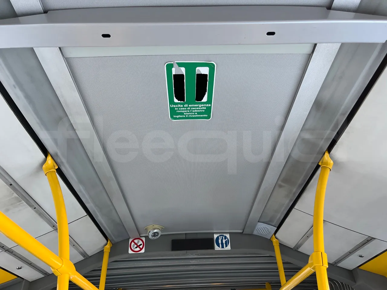 Mercedes-Benz O 530 G- 3P - Euro5 - 260kW - 17.940mt - roof hatch 1