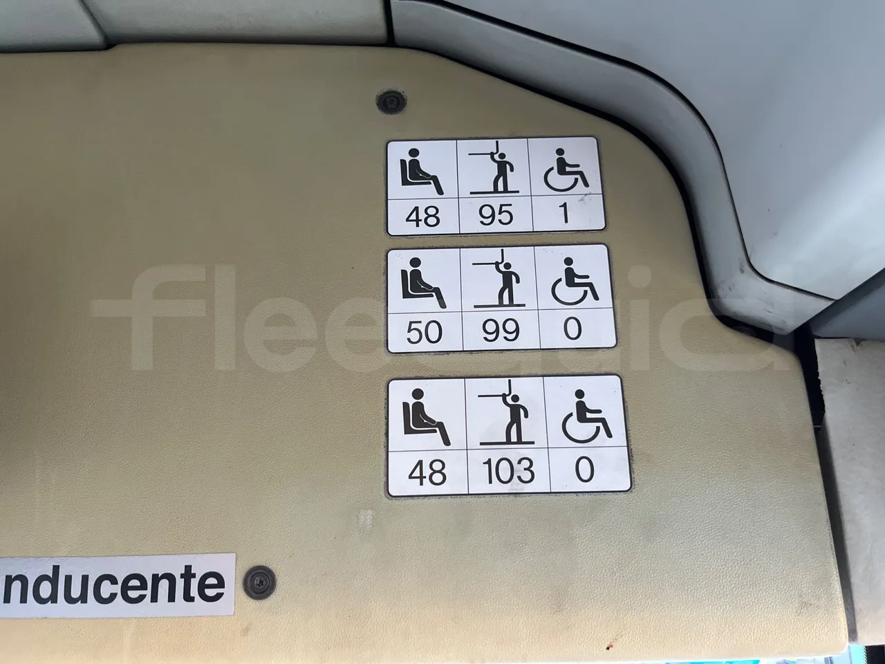 Mercedes-Benz O 530 G- 3P - Euro5 - 260kW - 17.940mt - seat plate photo