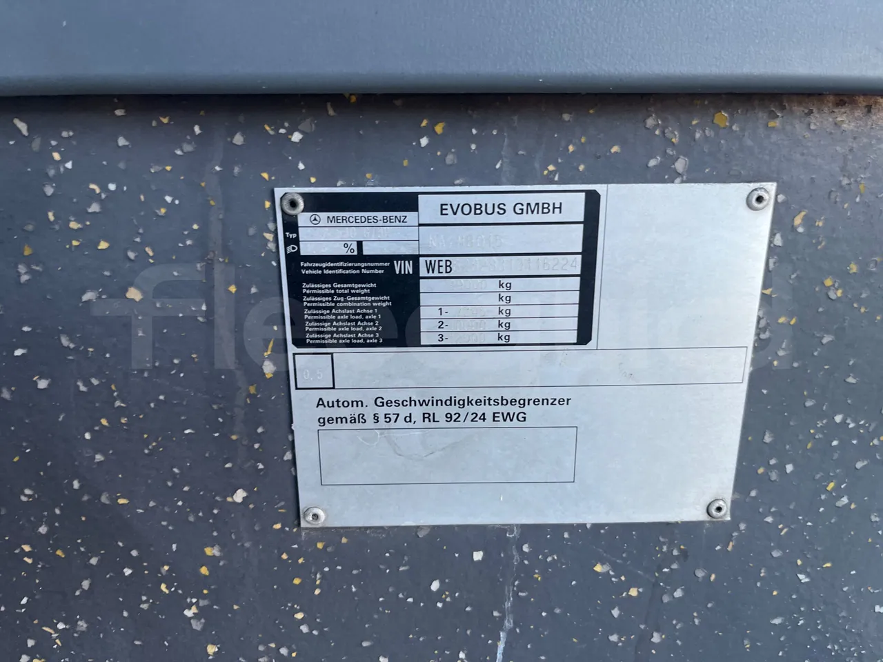 Mercedes-Benz O 530 G- 3P - Euro5 - 260kW - 17.940mt - vehicle plate photo