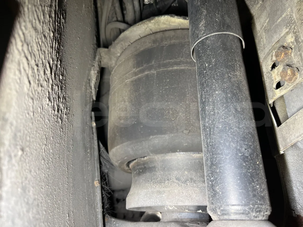 Mercedes-Benz O 530 G- 3P - Euro5 - 260kW - 17.940mt - axle 3 air springs 2 left