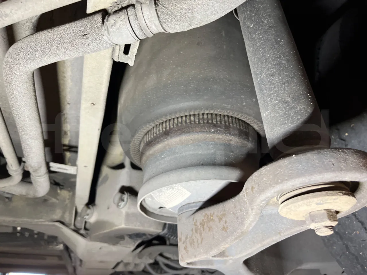 Mercedes-Benz O 530 G- 3P - Euro5 - 260kW - 17.940mt - axel 3 shock absorbers 2 left