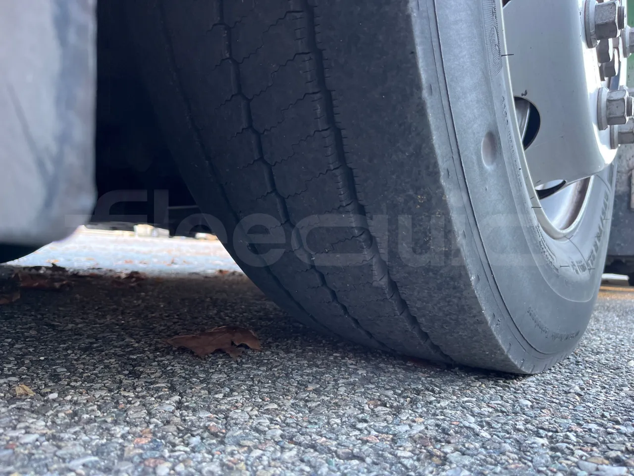 Mercedes-Benz O 530 G- 3P - Euro5 - 260kW - 17.940mt - rear left tire photo