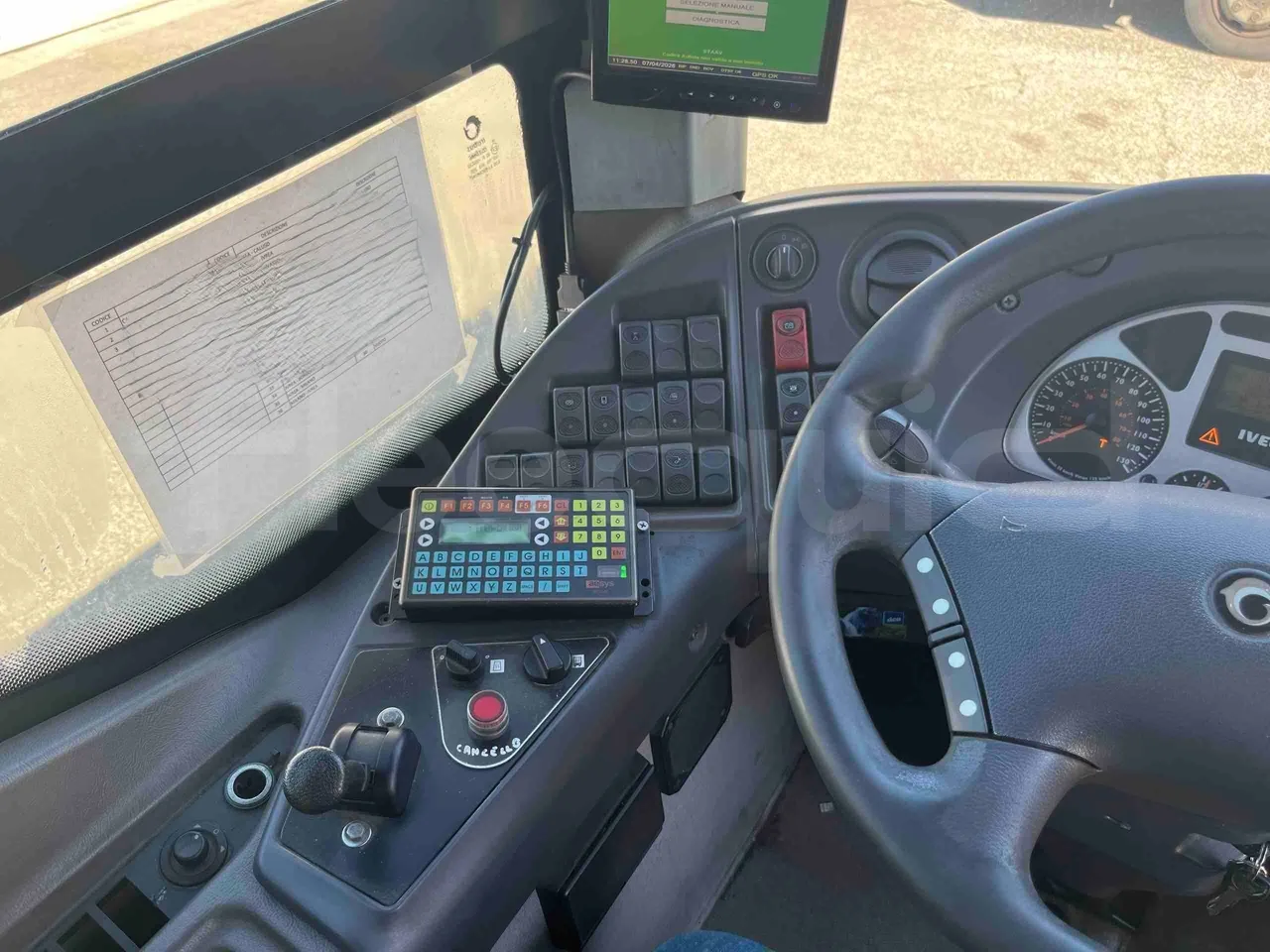 Irisbus Arway SFR160 - Euro5 - 280kW - 11.990mt - radio accessories photo