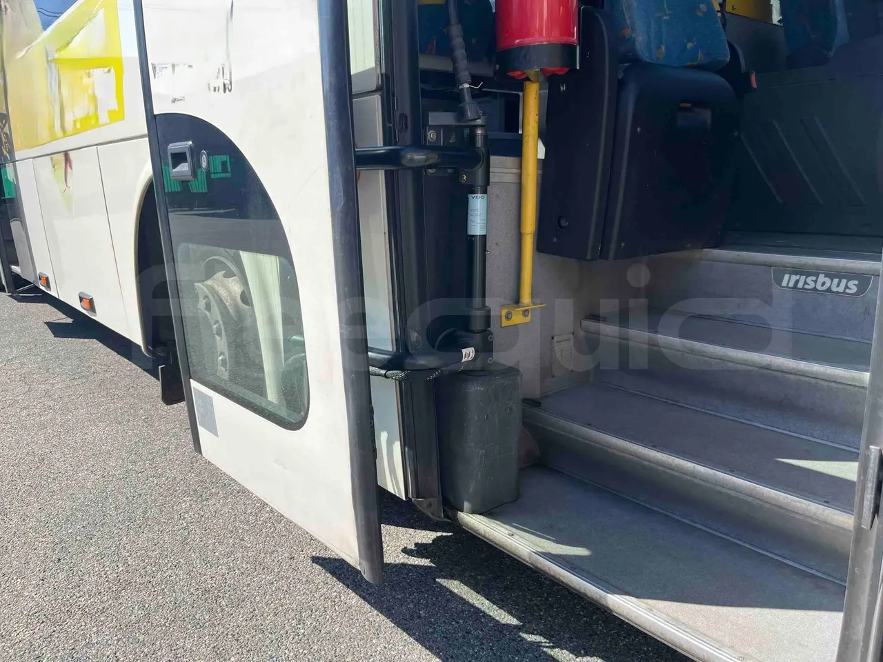 Irisbus Arway SFR160 - Euro5 - 280kW - 11.990mt - door mechanism photo