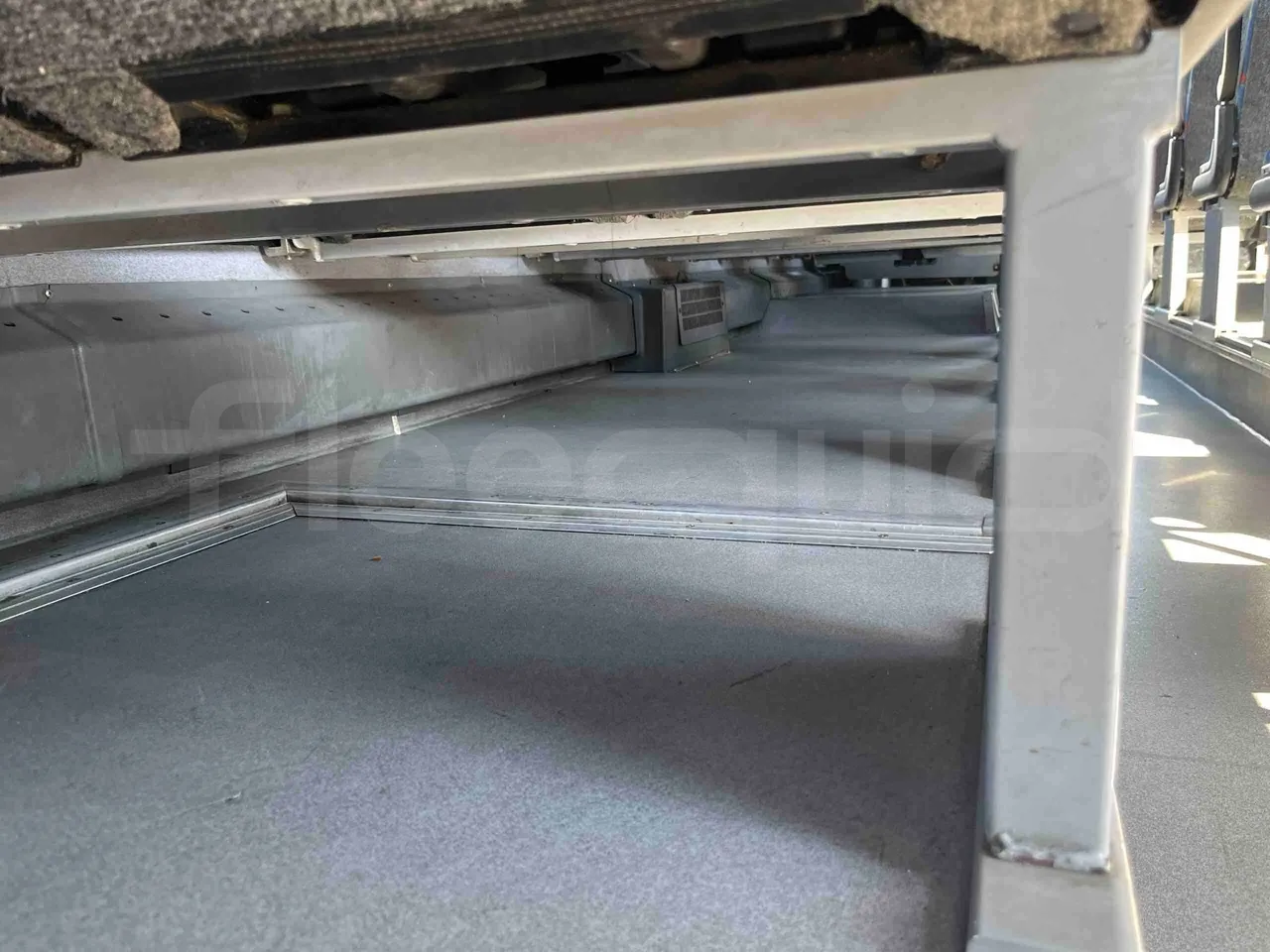 Irisbus Arway SFR160 - Euro5 - 280kW - 11.990mt - footrest detail photo